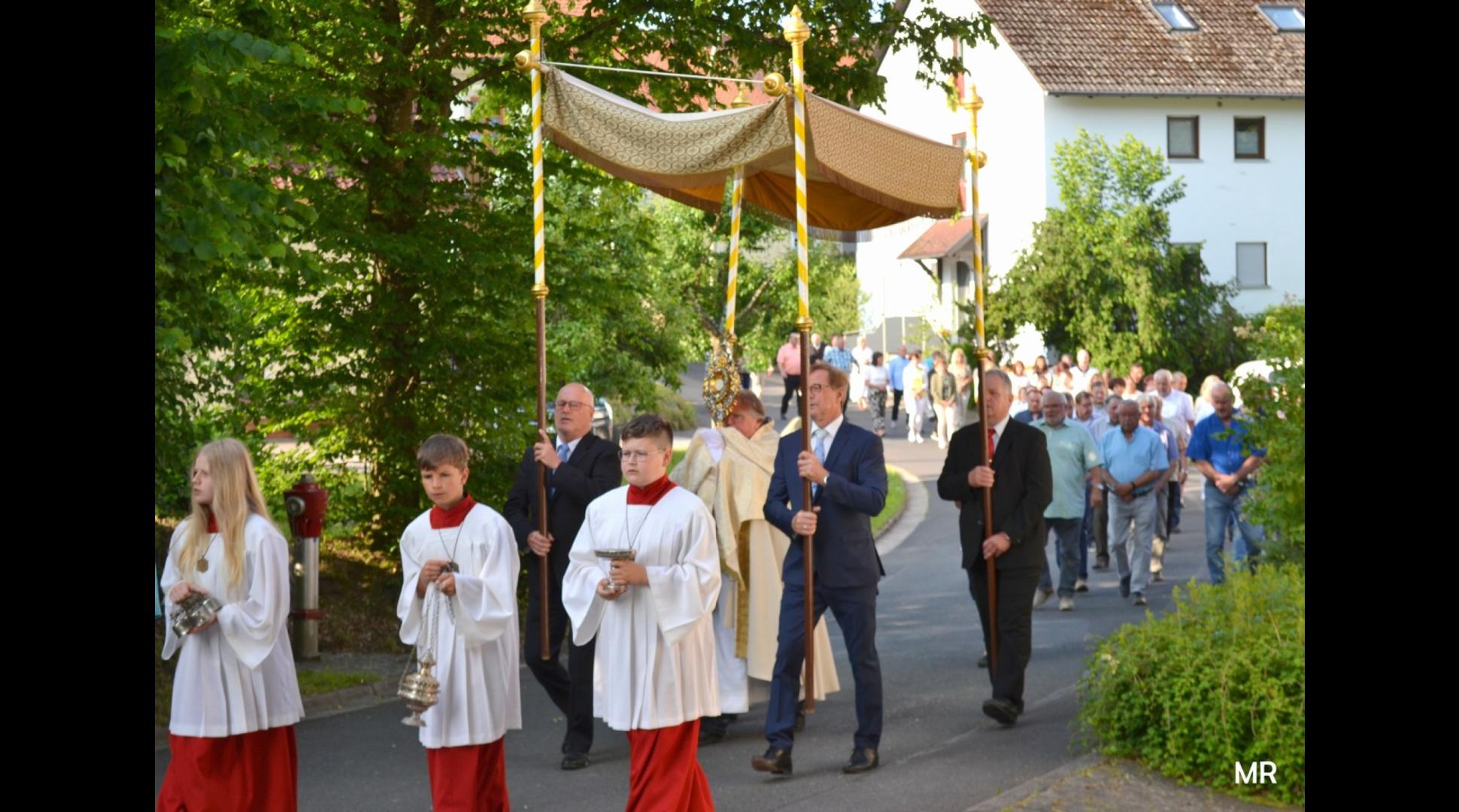 Fronleichnamsfeier_2025